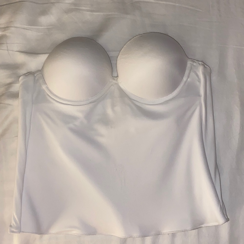 Felina 34B